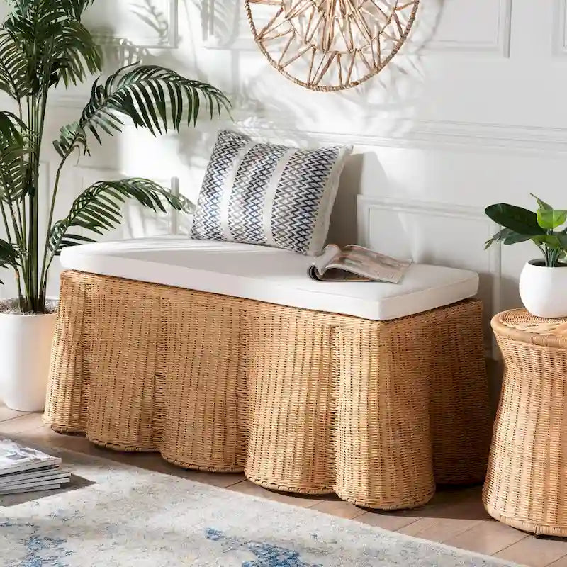 Repose-pieds en rotin naturel Palm Scallop avec coussin - Banc en osier tressé à la main pour salon ou chambre, style bohème côtier, rectangulaire