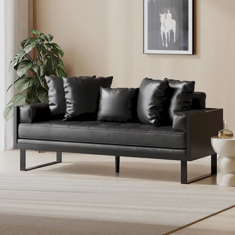 Causeuse surdimensionnée en similicuir avec coussins décoratifs