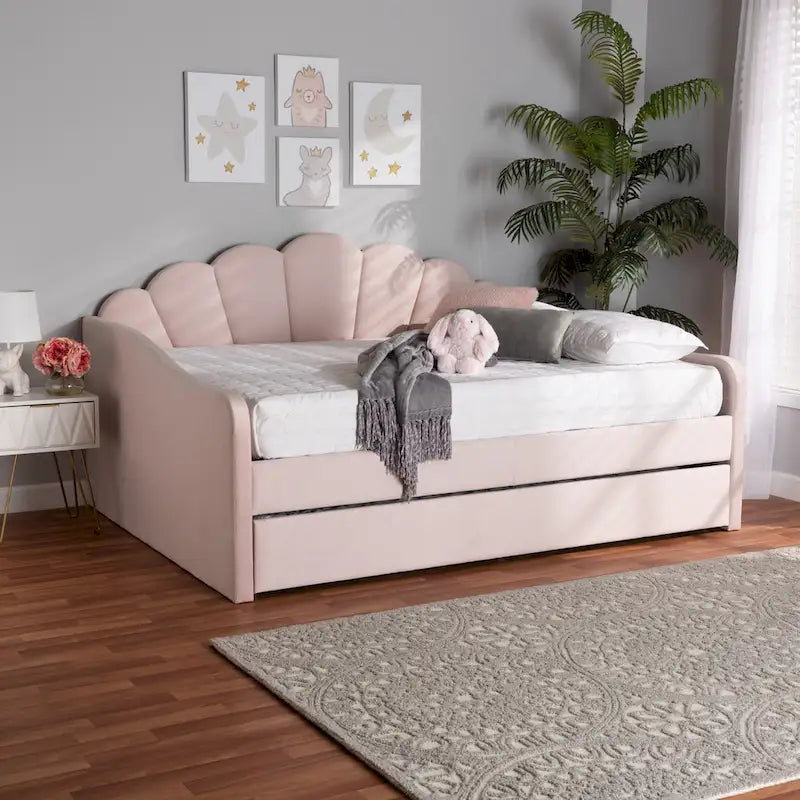 Lit de repos moderne et contemporain en velours rose clair de taille Queen avec lit gigogne