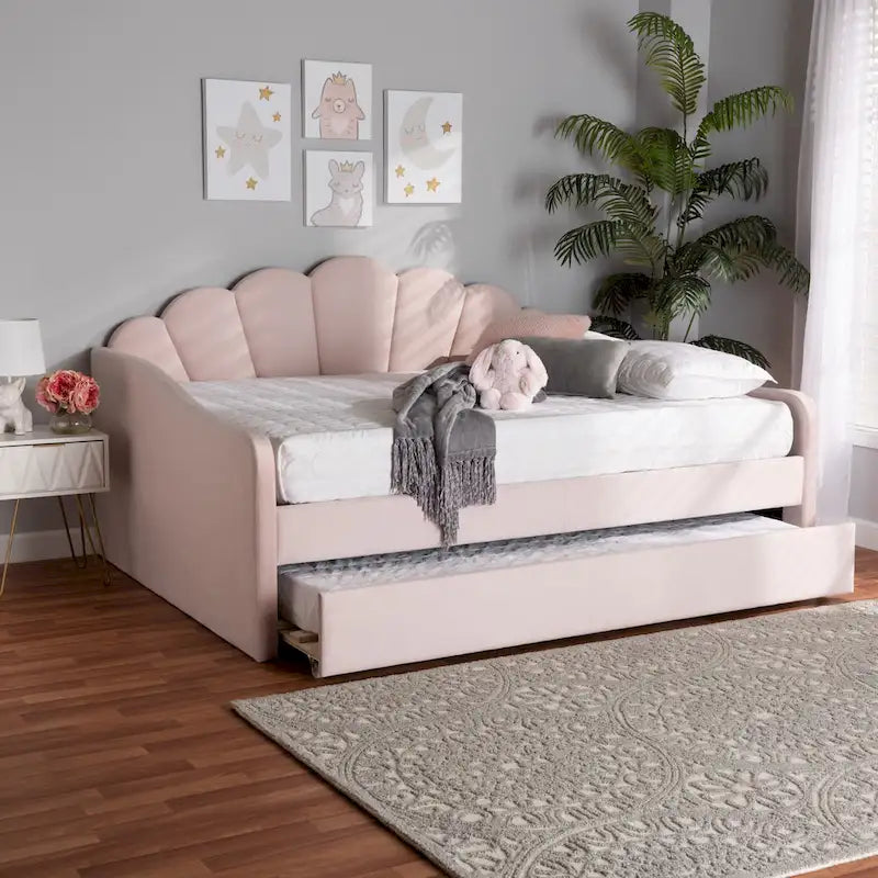 Lit de repos moderne et contemporain en velours rose clair de taille Queen avec lit gigogne