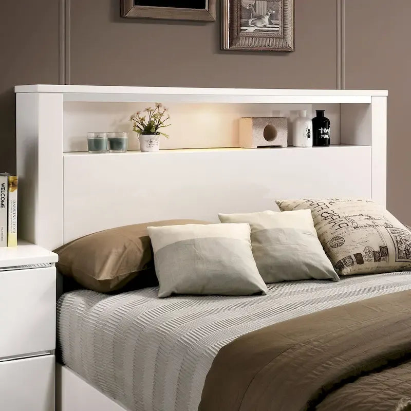 Lit de rangement en bois massif Modern Queen avec interface USB