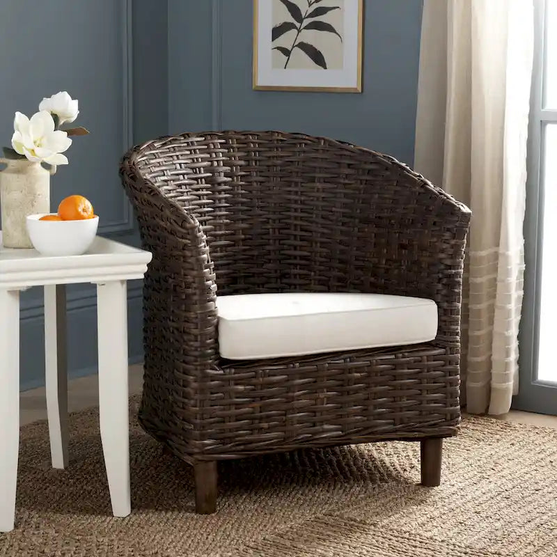 Fauteuil en rotin avec coussin